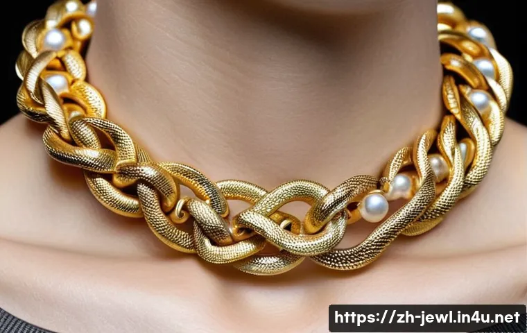 진주 목걸이와 골드 체인 매치법 관련 이미지 1